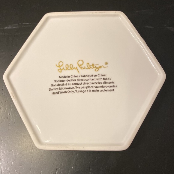 Lilly Pulitzer Pineapple Trinket Dish - Picture 2 of 2